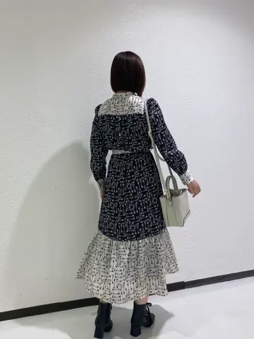 GRACE CONTINENTAL MOMOKO コーディネート画像