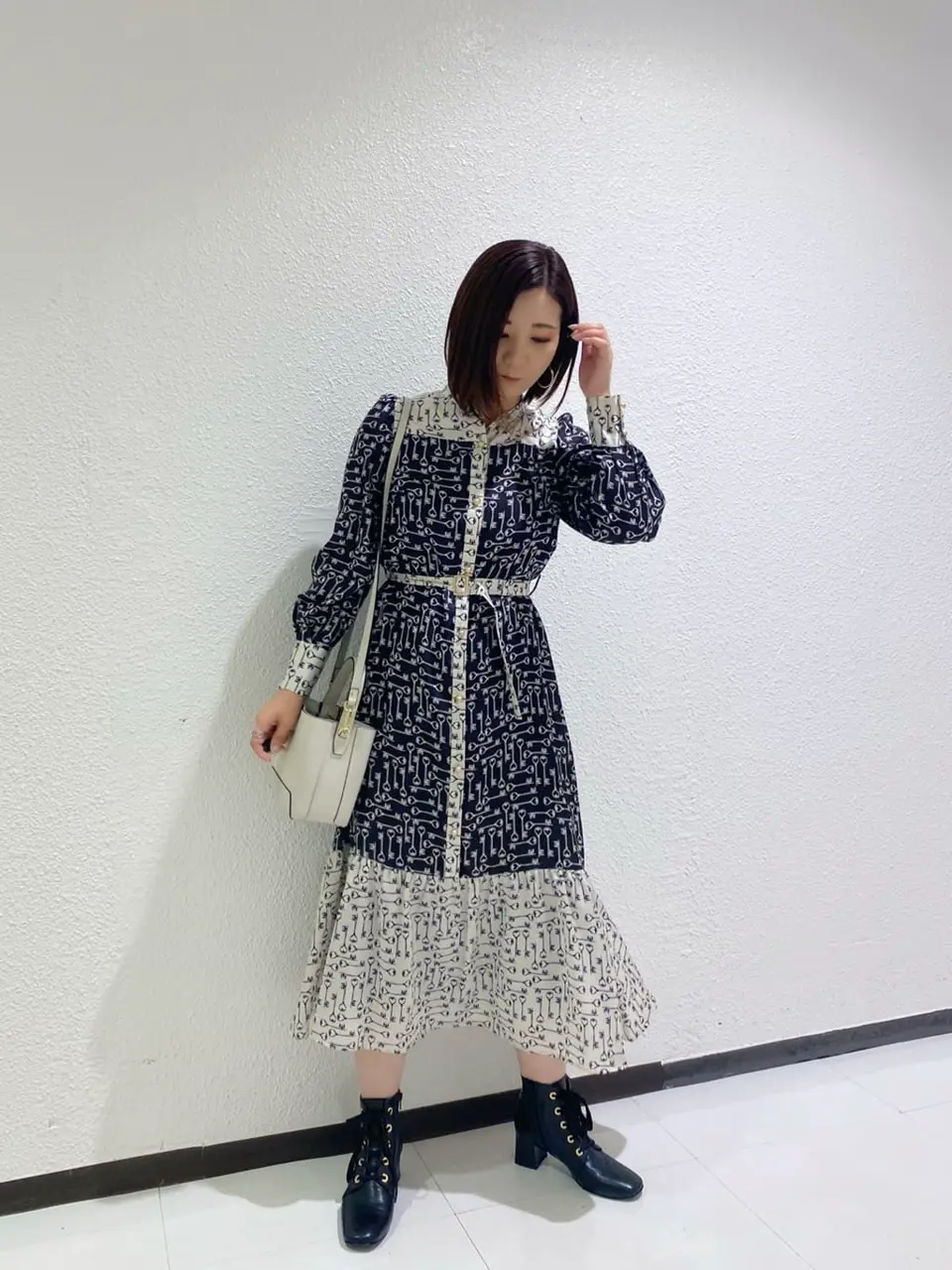 GRACE CONTINENTAL MOMOKO コーディネート画像