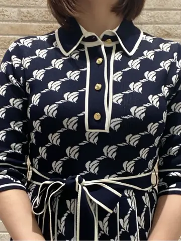 GRACE CONTINENTAL MOMOKO コーディネート画像