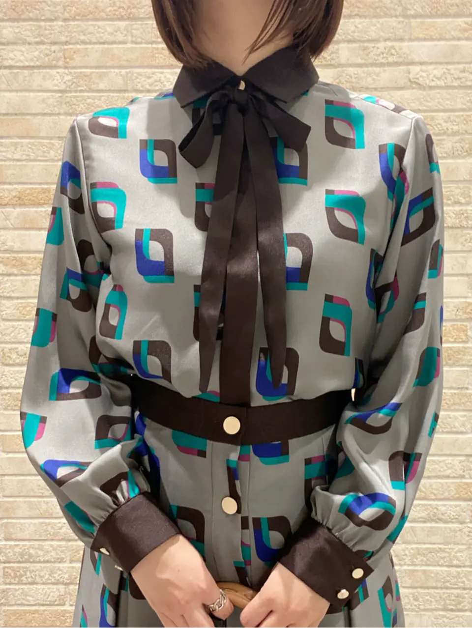 GRACE CONTINENTAL MOMOKO コーディネート画像