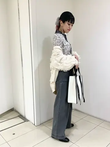 GRACE CONTINENTAL yoshi コーディネート画像