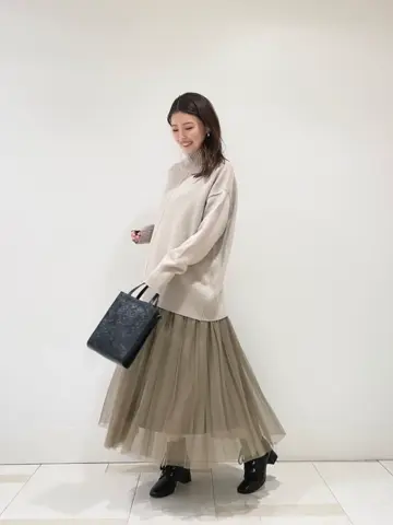 GRACE CONTINENTAL minami コーディネート画像