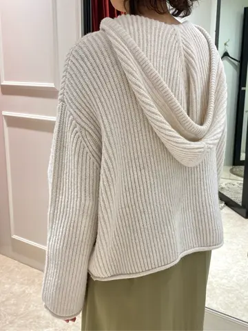 GRACE CONTINENTAL Abe コーディネート画像