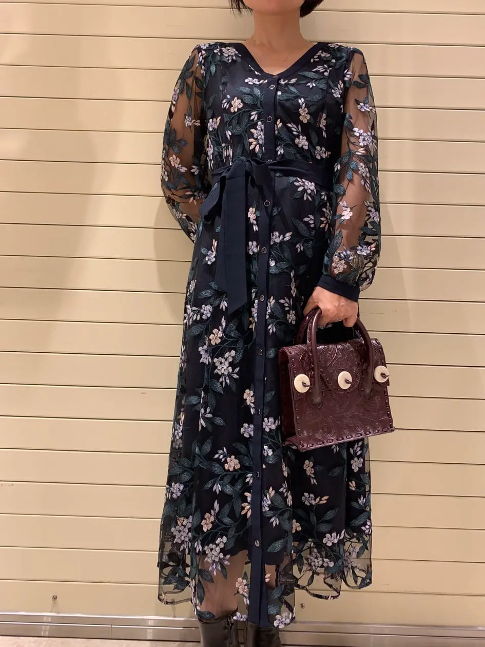 GRACE CONTINENTAL 穐山　香織 コーディネート画像