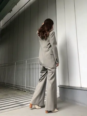 GRACE CONTINENTAL 加藤   恵理奈 コーディネート画像