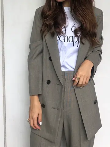 GRACE CONTINENTAL 加藤   恵理奈 コーディネート画像