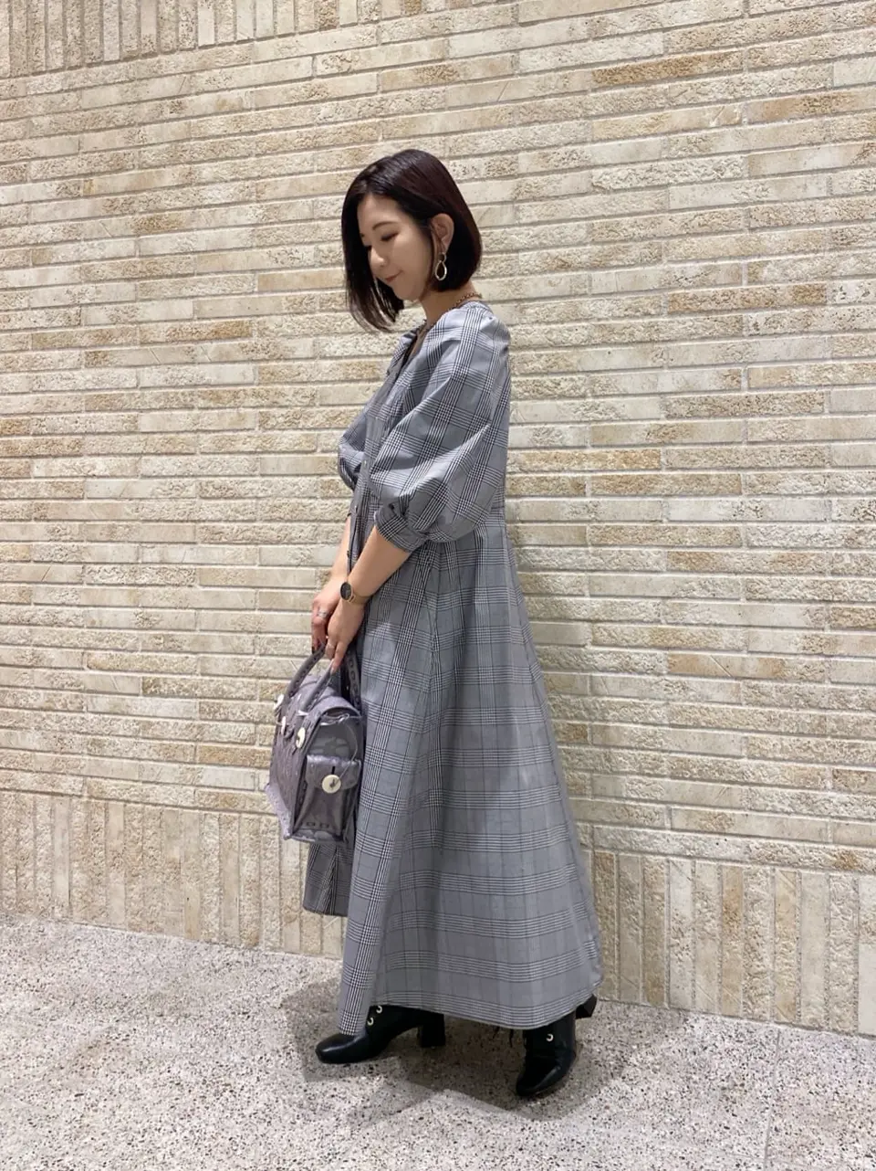 GRACE CONTINENTAL MOMOKO コーディネート画像