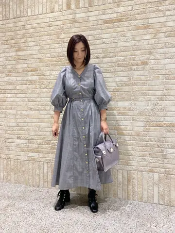 GRACE CONTINENTAL MOMOKO コーディネート画像