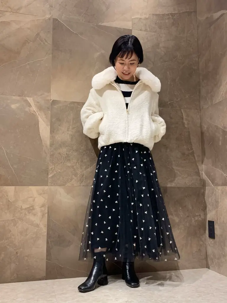 GRACE CONTINENTAL 穐山　香織 コーディネート画像