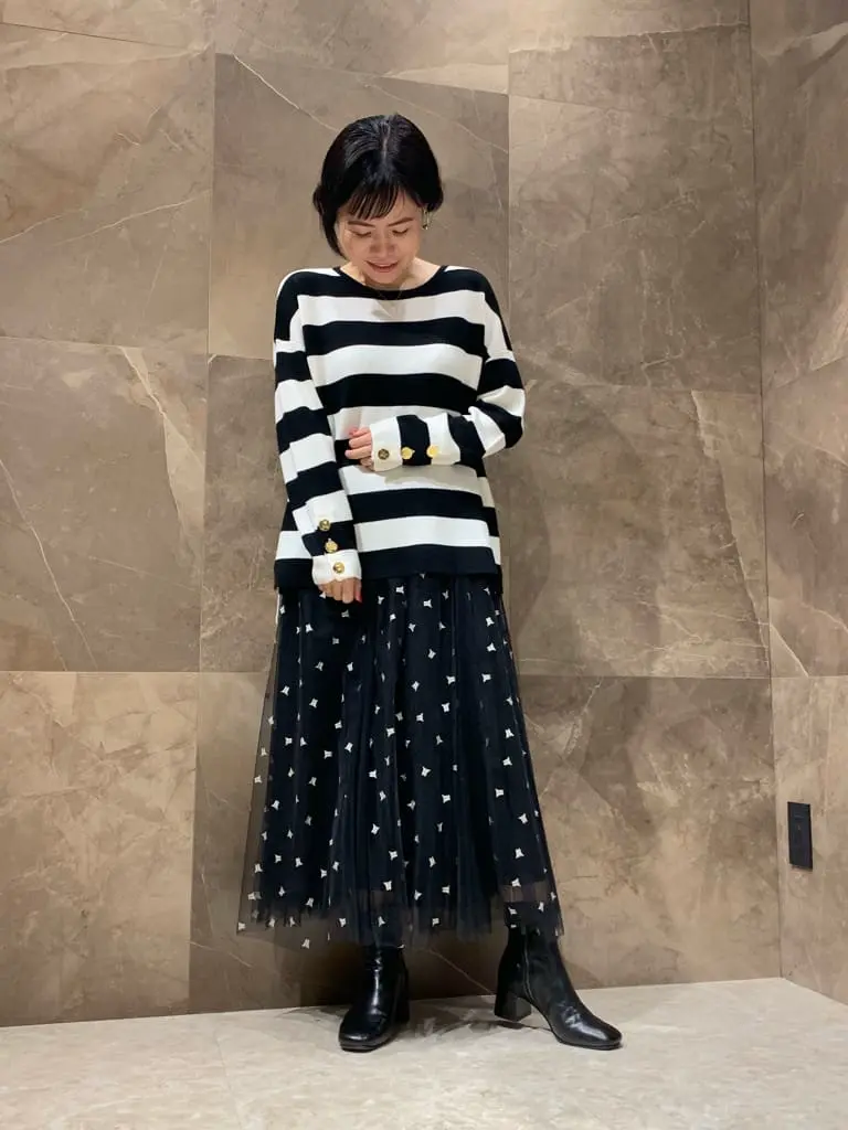 GRACE CONTINENTAL 穐山　香織 コーディネート画像