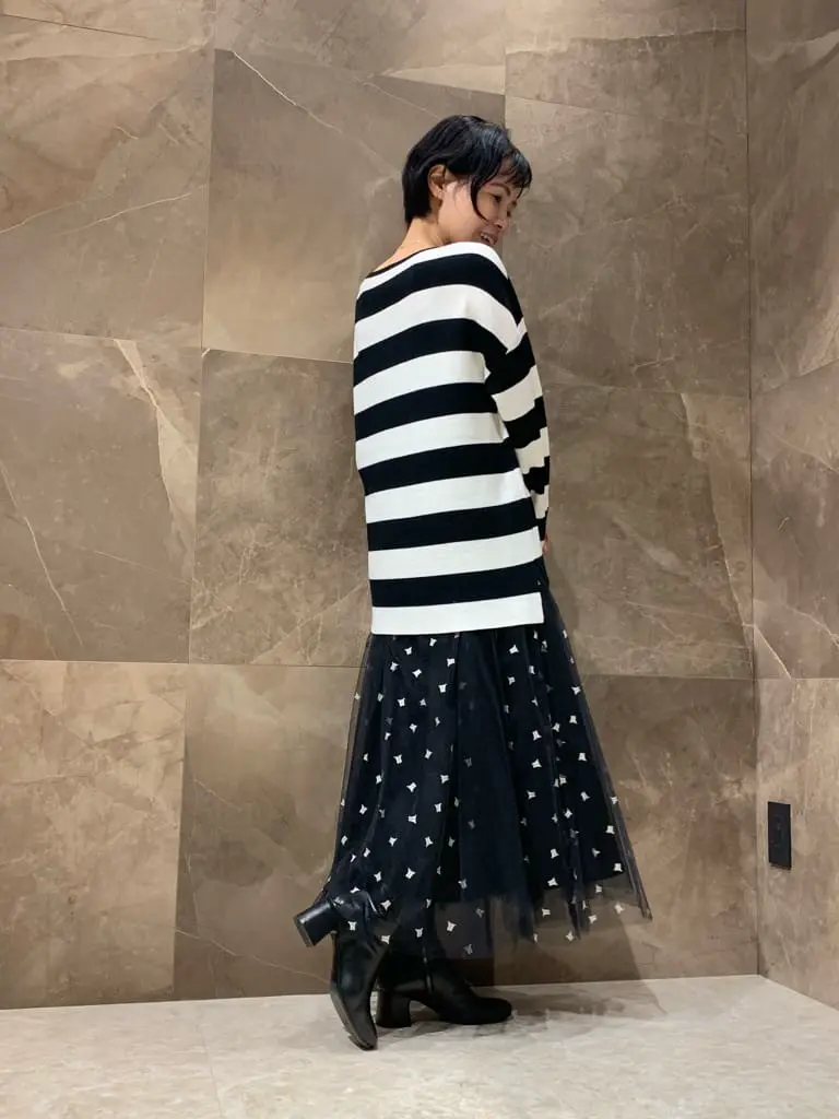 GRACE CONTINENTAL 穐山　香織 コーディネート画像