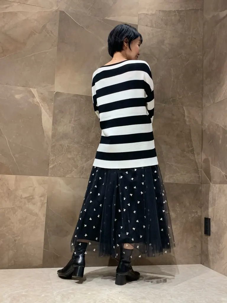 GRACE CONTINENTAL 穐山　香織 コーディネート画像