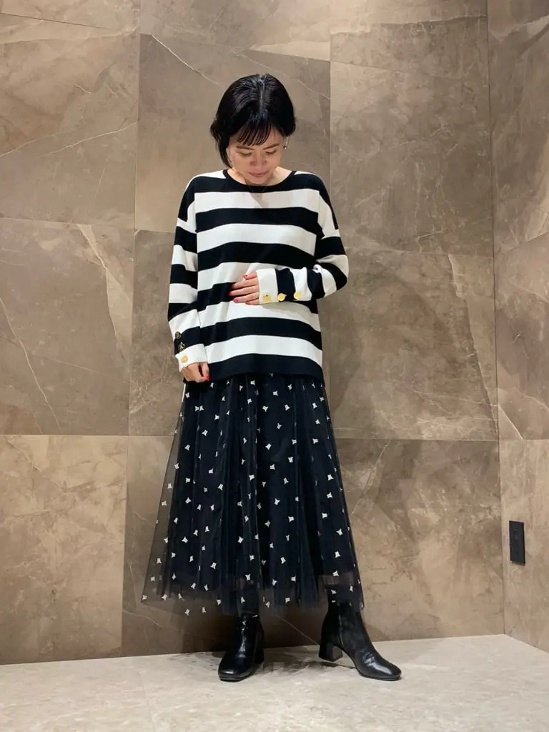 GRACE CONTINENTAL 穐山　香織 コーディネート画像