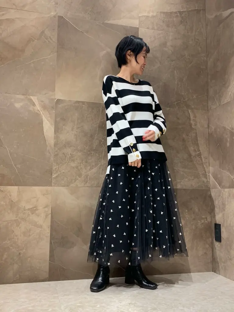 GRACE CONTINENTAL 穐山　香織 コーディネート画像