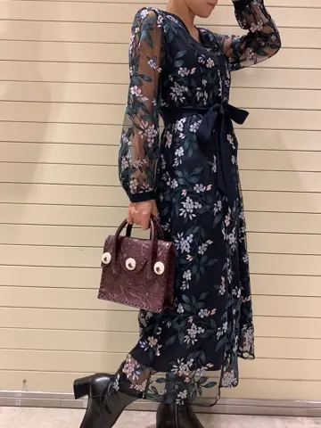 GRACE CONTINENTAL 穐山　香織 コーディネート画像