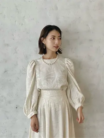 GRACE CONTINENTAL 青木育日 コーディネート画像