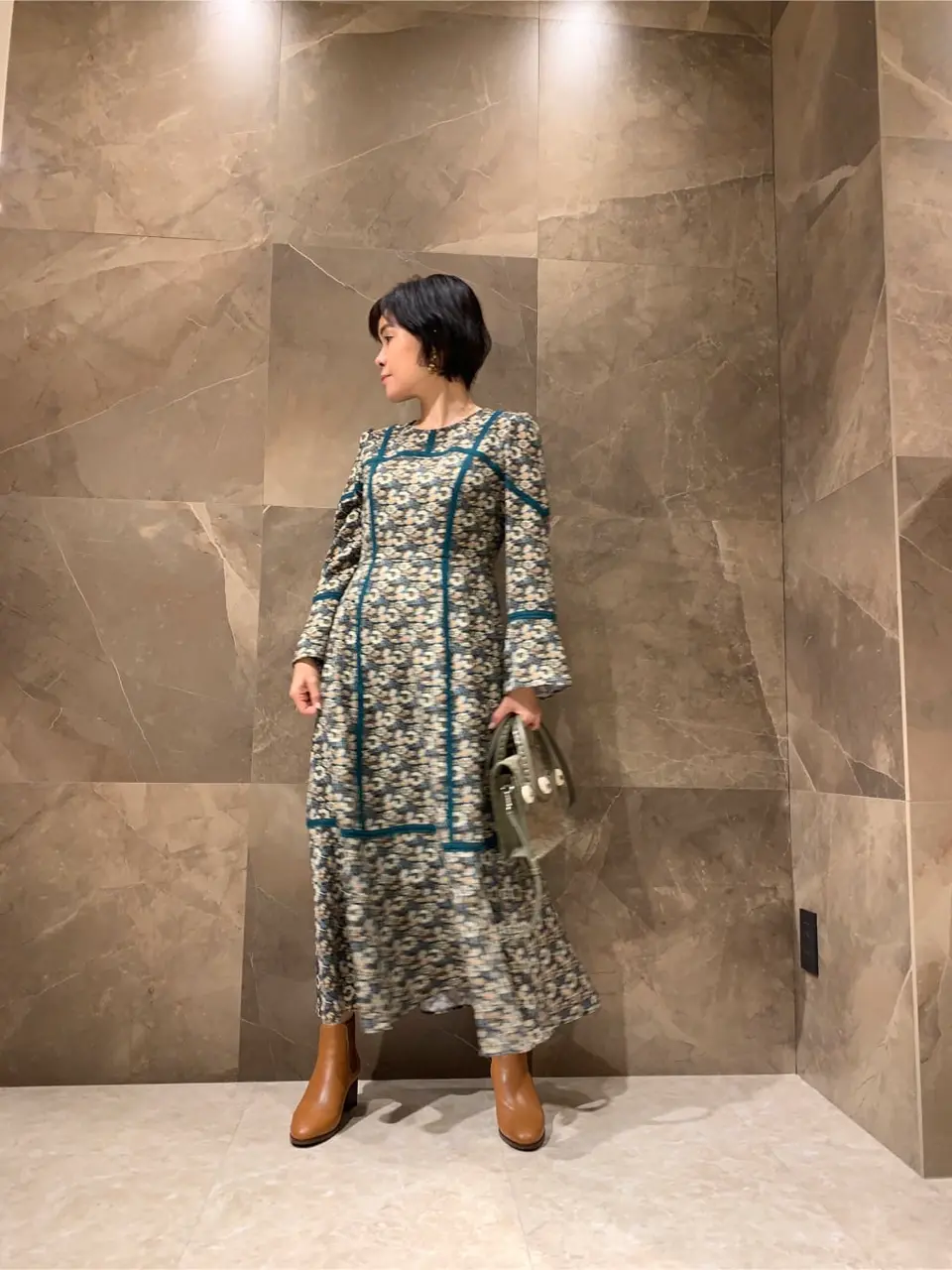 GRACE CONTINENTAL 穐山　香織 コーディネート画像