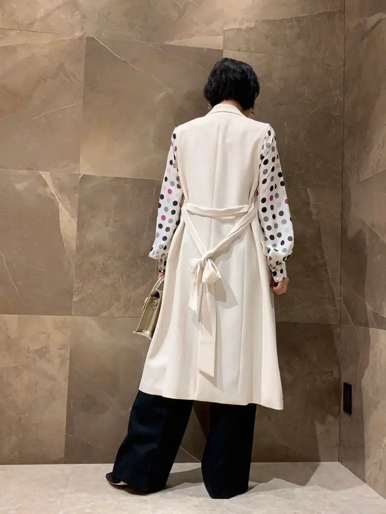 GRACE CONTINENTAL 穐山　香織 コーディネート画像