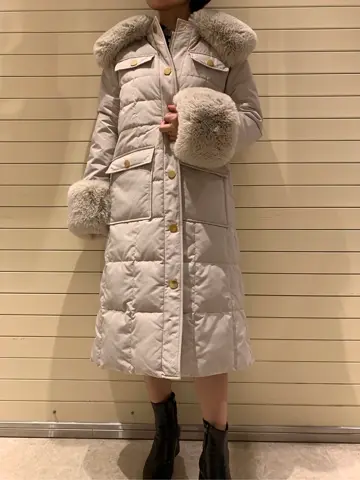 GRACE CONTINENTAL 穐山　香織 コーディネート画像