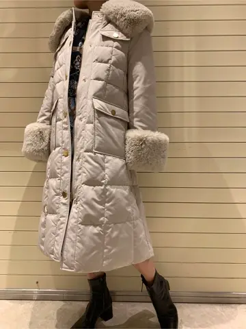 GRACE CONTINENTAL 穐山　香織 コーディネート画像