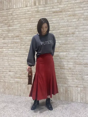 GRACE CONTINENTAL MOMOKO コーディネート画像