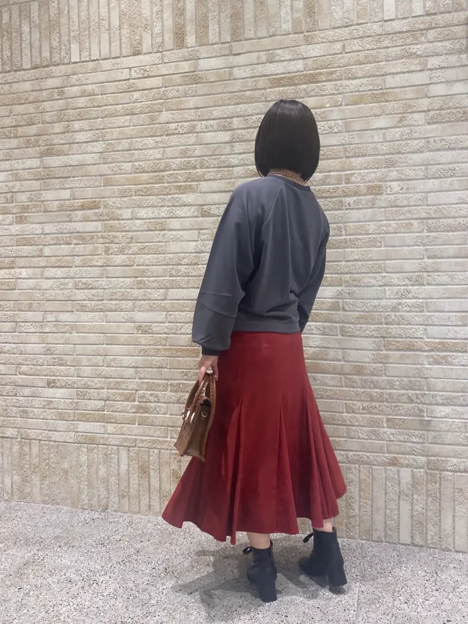 GRACE CONTINENTAL MOMOKO コーディネート画像