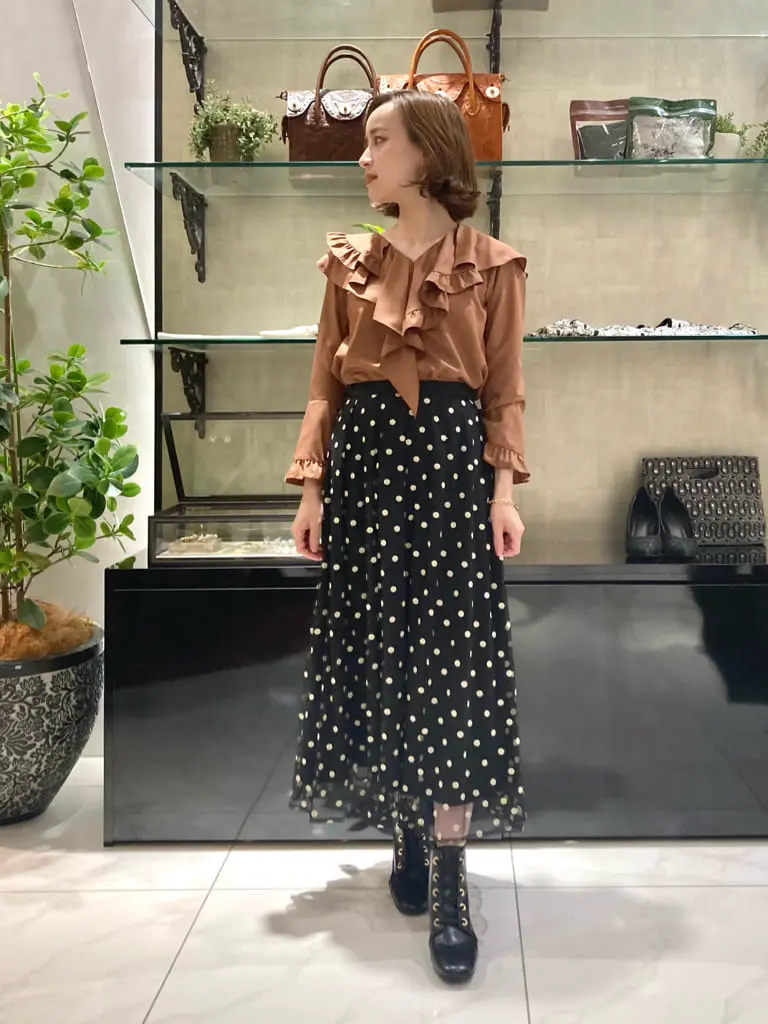 GRACE CONTINENTAL okunaka_desu コーディネート画像