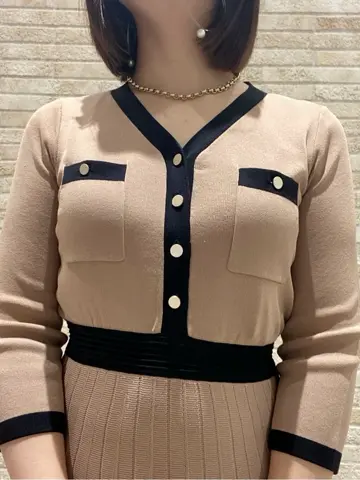 GRACE CONTINENTAL MOMOKO コーディネート画像