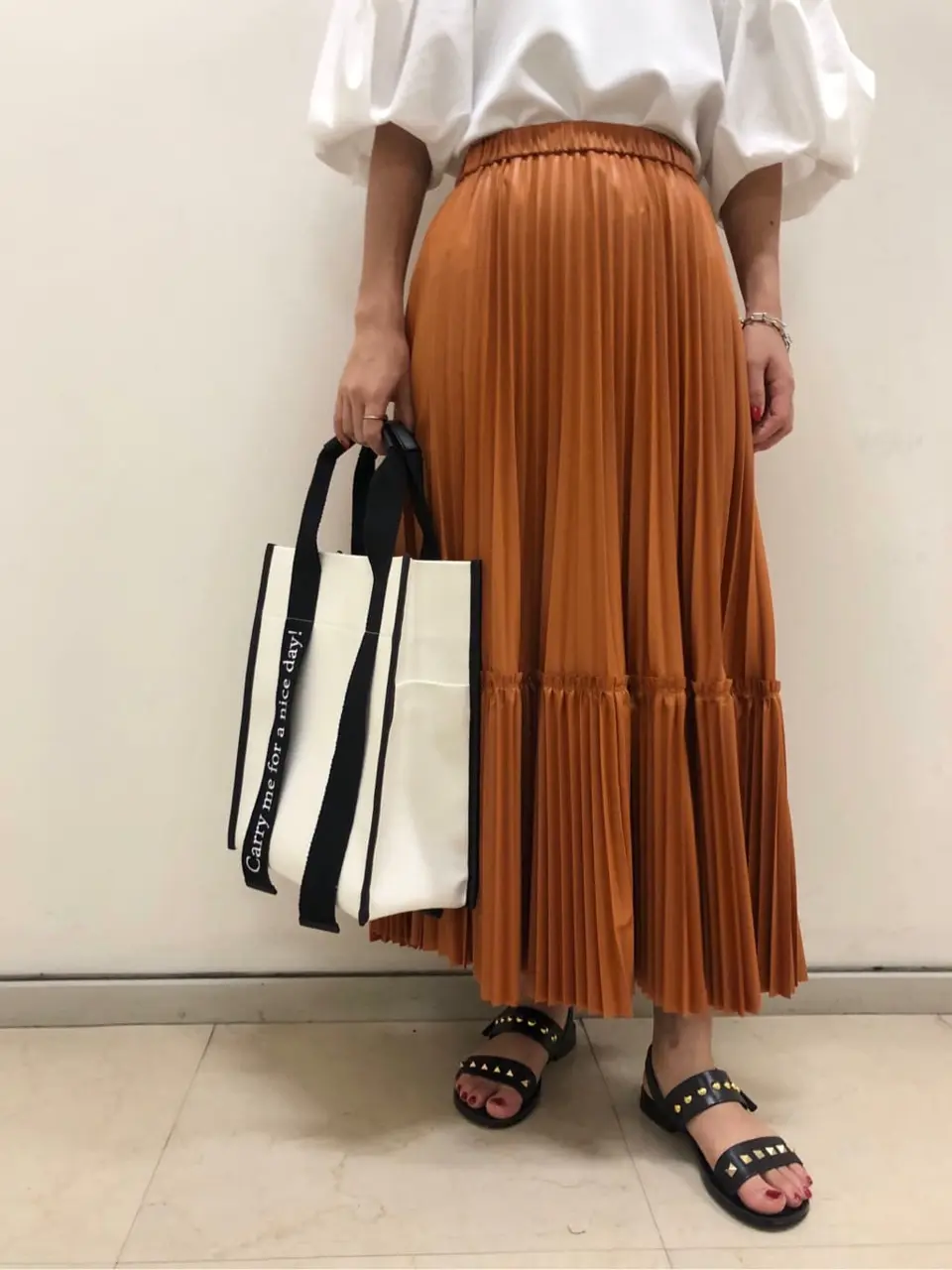 GRACE CONTINENTAL 加藤   恵理奈 コーディネート画像