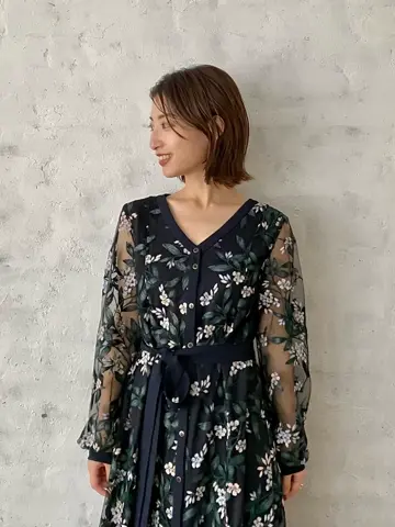 GRACE CONTINENTAL 青木育日 コーディネート画像