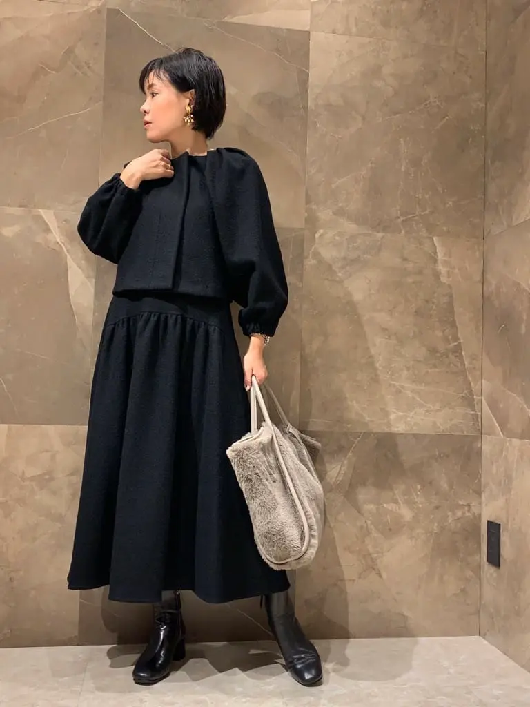 GRACE CONTINENTAL 穐山　香織 コーディネート画像