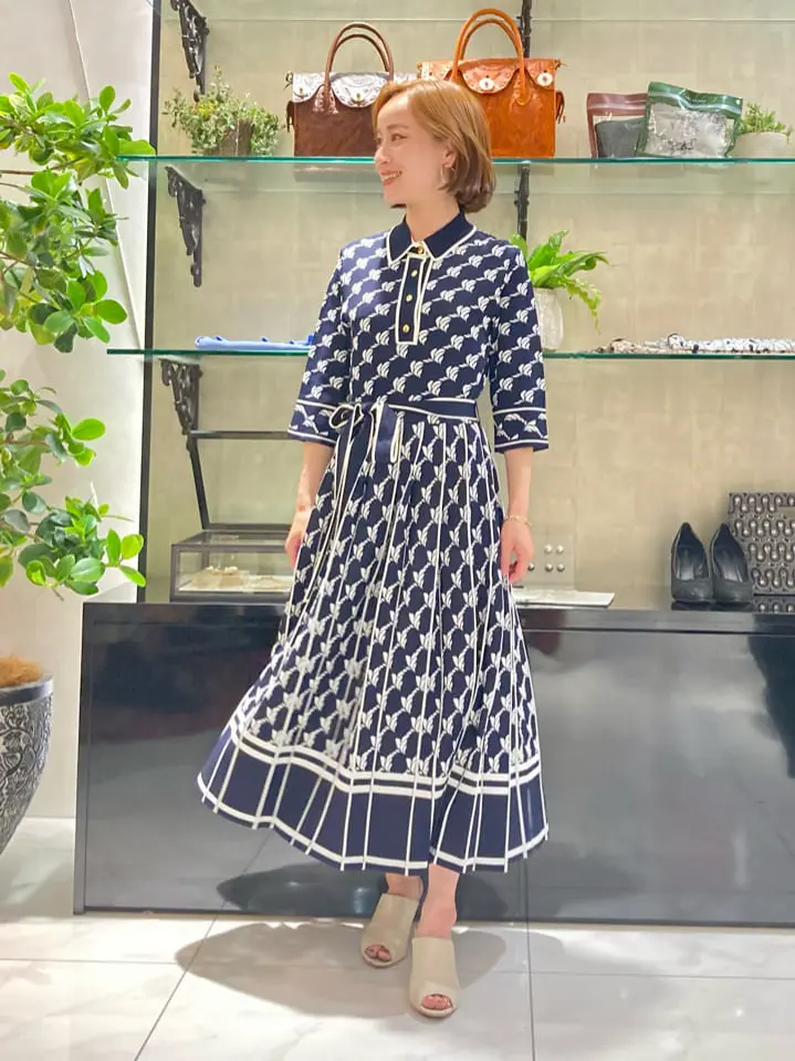 GRACE CONTINENTAL okunaka_desu コーディネート画像