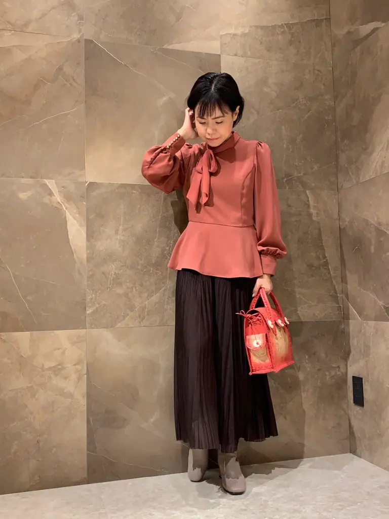 GRACE CONTINENTAL 穐山　香織 コーディネート画像