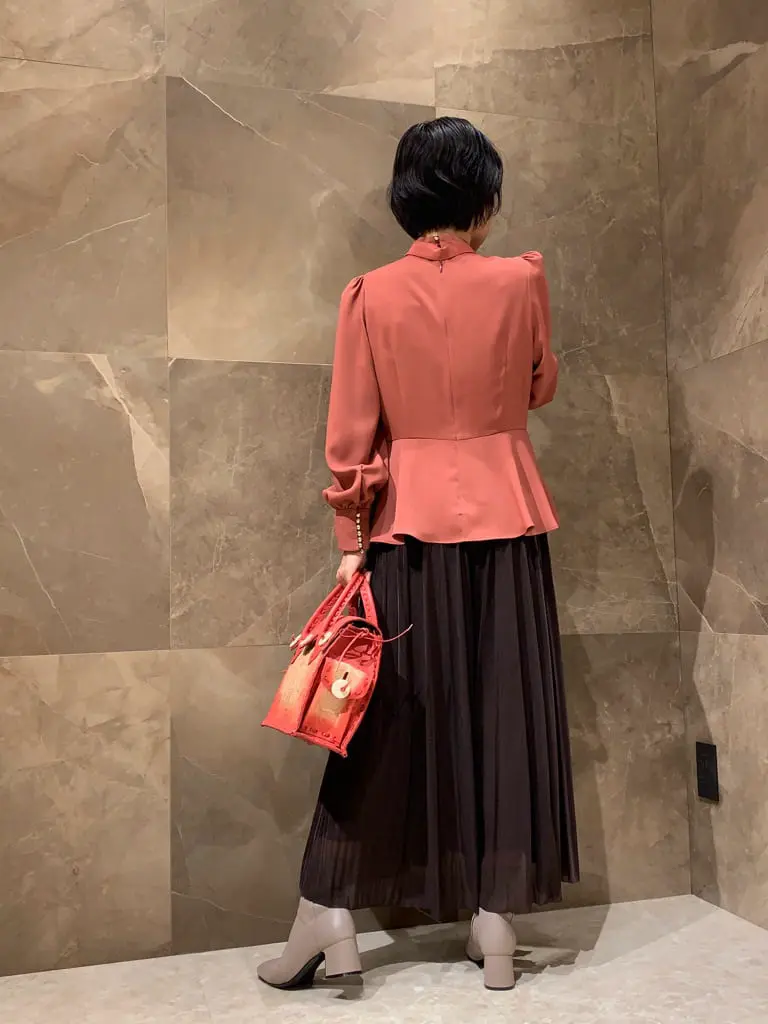 GRACE CONTINENTAL 穐山　香織 コーディネート画像