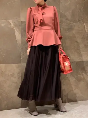 GRACE CONTINENTAL 穐山　香織 コーディネート画像