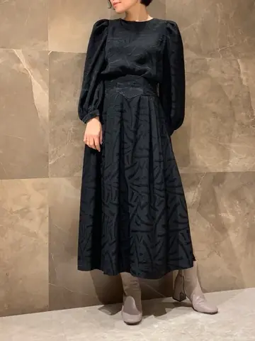 GRACE CONTINENTAL 穐山　香織 コーディネート画像