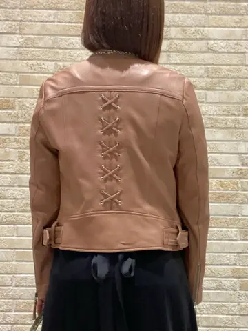 GRACE CONTINENTAL MOMOKO コーディネート画像