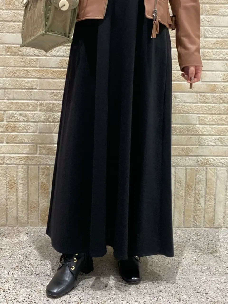 GRACE CONTINENTAL MOMOKO コーディネート画像