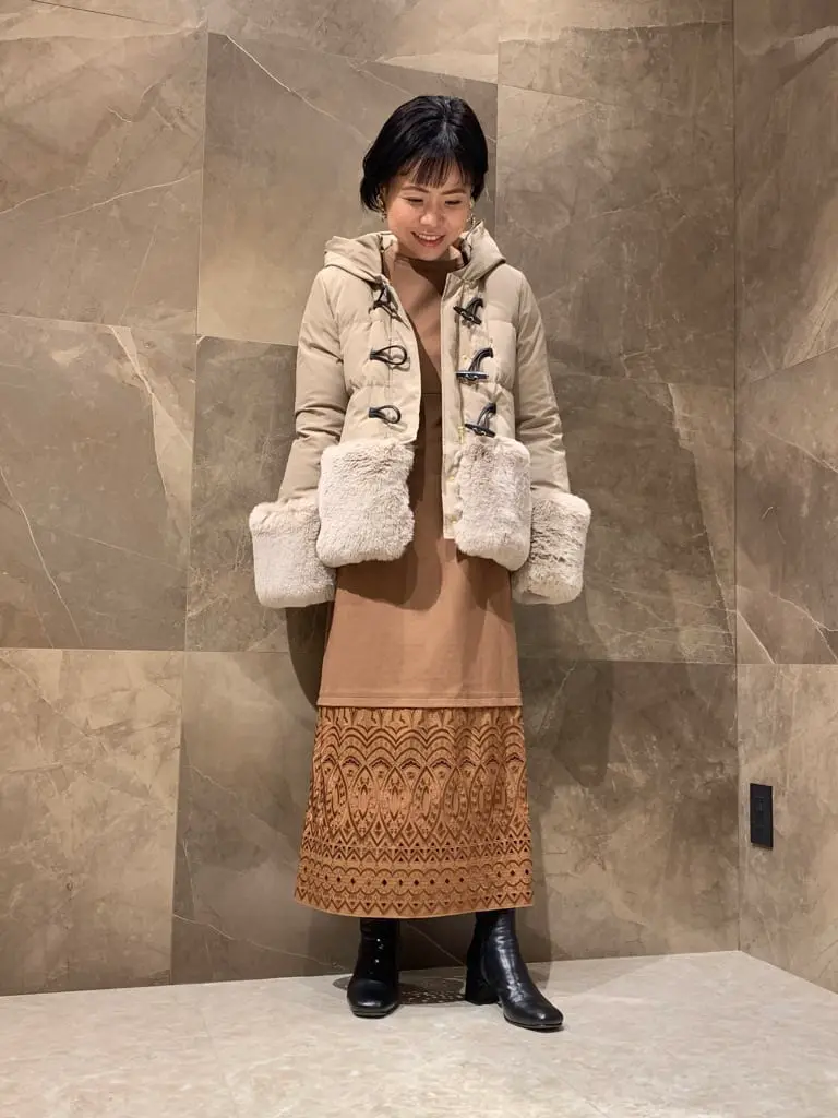 GRACE CONTINENTAL 穐山　香織 コーディネート画像