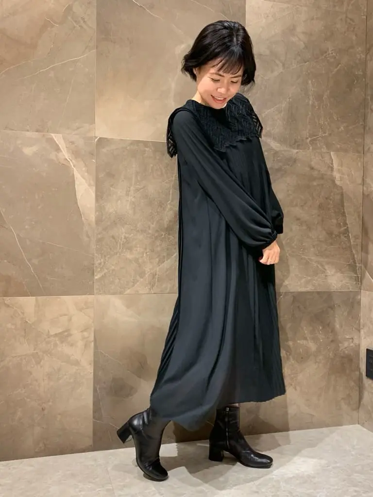 GRACE CONTINENTAL 穐山　香織 コーディネート画像