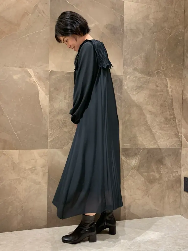 GRACE CONTINENTAL 穐山　香織 コーディネート画像