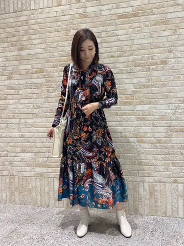 GRACE CONTINENTAL MOMOKO コーディネート画像