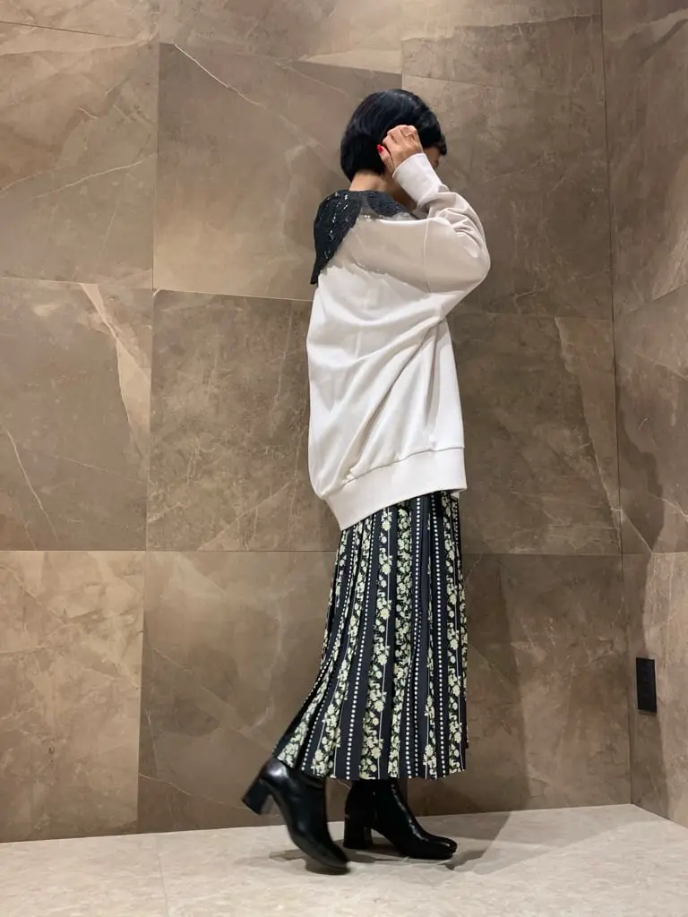 GRACE CONTINENTAL 穐山　香織 コーディネート画像