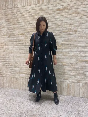 GRACE CONTINENTAL MOMOKO コーディネート画像