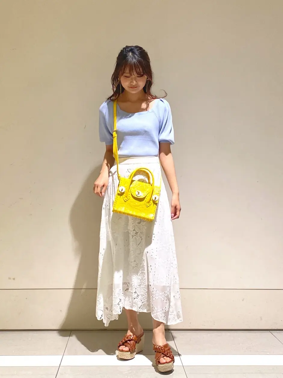 GRACE CONTINENTAL MORITA AI コーディネート画像