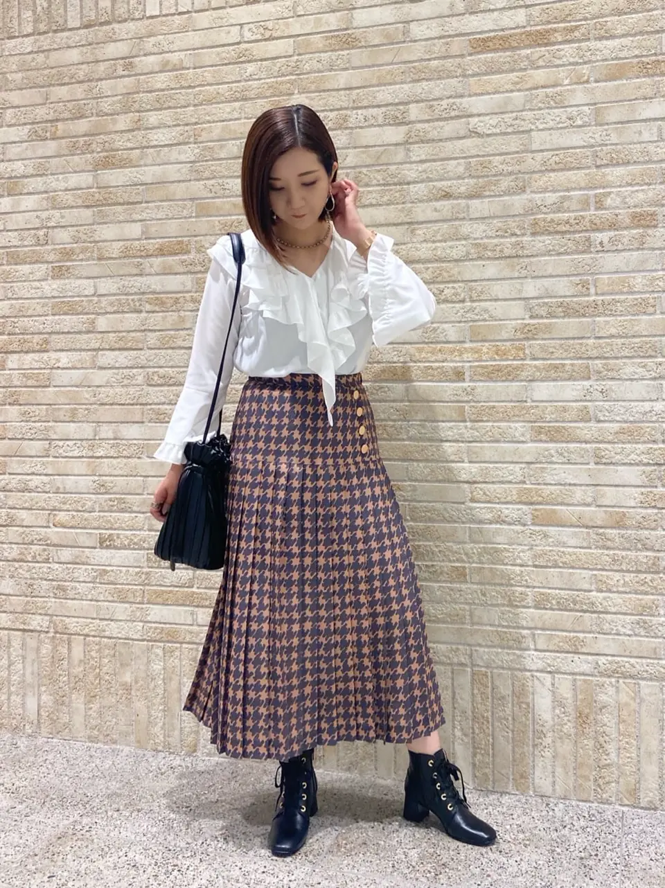 GRACE CONTINENTAL MOMOKO コーディネート画像