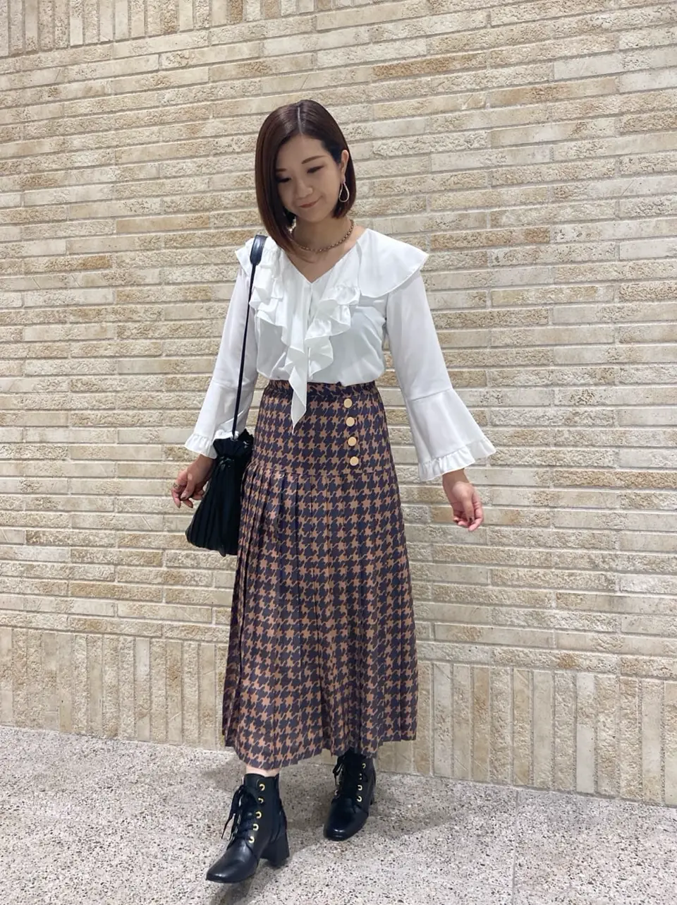 GRACE CONTINENTAL MOMOKO コーディネート画像