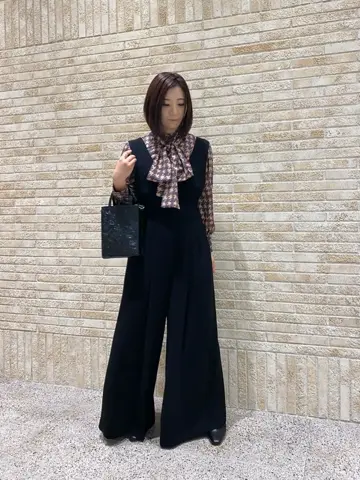 GRACE CONTINENTAL MOMOKO コーディネート画像