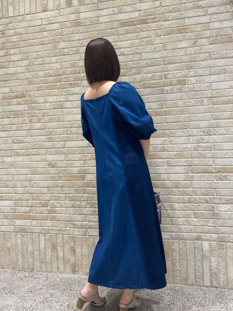 GRACE CONTINENTAL MOMOKO コーディネート画像