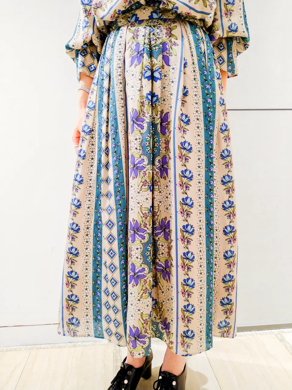 GRACE CONTINENTAL 今野　志保 コーディネート画像